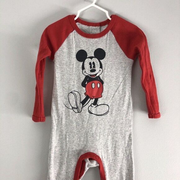 Disney Store‎ Baby Size 18-24 Months Gray Red Long Sleeve Mickey Mouse Pajamas - Picture 2 of 14